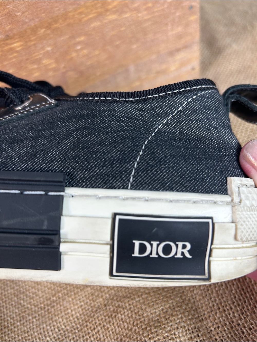 Dior B23 Black Low-Top Canvas Sneakers with White Sole - Picture 11 of 16